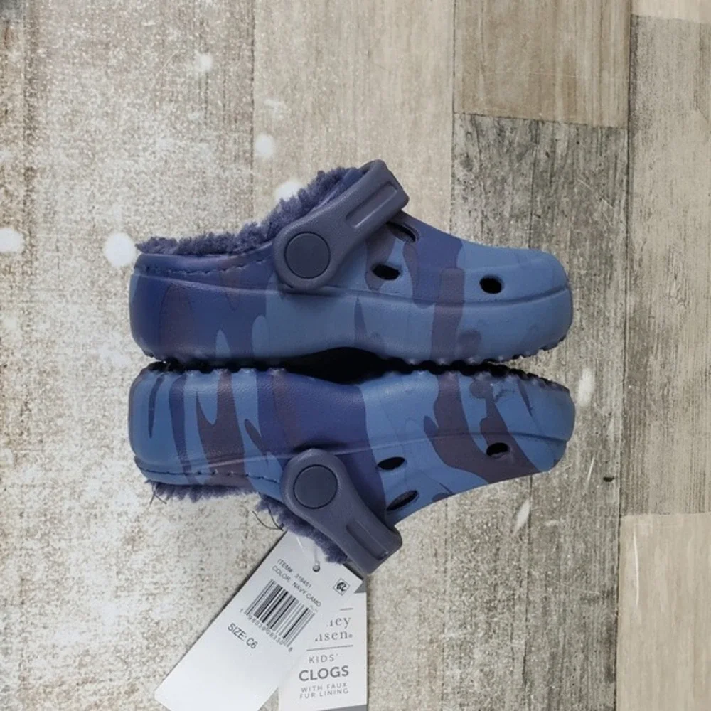 Berkley Jensen Kids Clogs Sz 6 Comfort Navy Camo Faux Fur‎ Round Toe Shoes